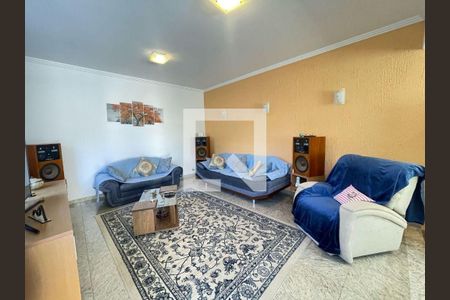 Casa à venda com 3 quartos, 220m² em São Francisco, Niterói