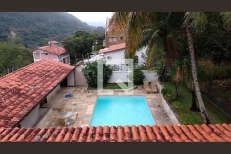 Casa à venda com 4 quartos, 550m² em Camboinhas, Niterói