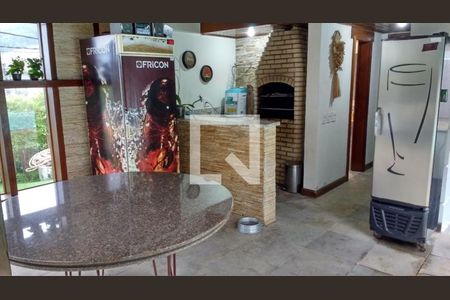 Casa à venda com 4 quartos, 550m² em Camboinhas, Niterói