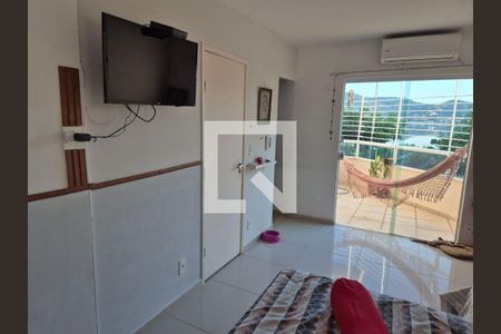 Casa à venda com 3 quartos, 300m² em Piratininga, Niterói