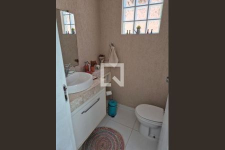 Casa à venda com 3 quartos, 300m² em Piratininga, Niterói