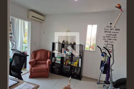 Casa à venda com 3 quartos, 300m² em Piratininga, Niterói