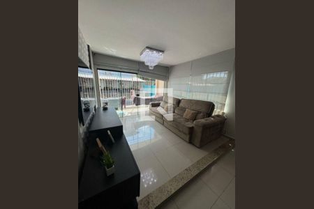 Casa à venda com 3 quartos, 170m² em Itaipu, Niterói