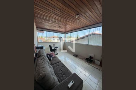 Casa à venda com 3 quartos, 170m² em Itaipu, Niterói