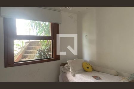Casa à venda com 4 quartos, 250m² em Pendotiba, Niterói