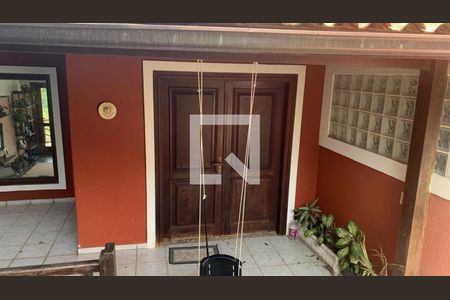 Casa à venda com 4 quartos, 250m² em Pendotiba, Niterói