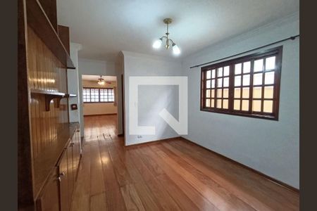 Casa à venda com 3 quartos, 202m² em Vila Sonia, São Paulo