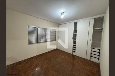 Casa à venda com 3 quartos, 230m² em Jaguaré, São Paulo