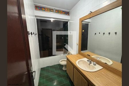 Casa à venda com 3 quartos, 230m² em Jaguaré, São Paulo