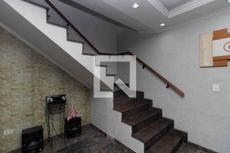 Escada de casa à venda com 3 quartos, 120m² em Parque Edu Chaves, São Paulo