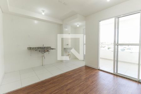 Sala de apartamento para alugar com 1 quarto, 46m² em Vila Carmosina, São Paulo