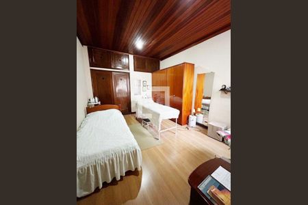 Casa à venda com 3 quartos, 162m² em Mirandópolis, São Paulo