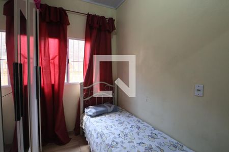 Quarto 1 de casa à venda com 2 quartos, 48m² em Mathias Velho, Canoas