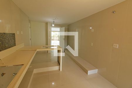 Cozinha de apartamento à venda com 4 quartos, 262m² em Barra da Tijuca, Rio de Janeiro