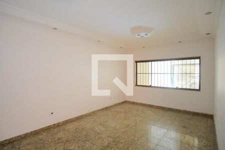 Sala de casa à venda com 5 quartos, 180m² em Vila Gomes Cardim, São Paulo