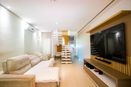 Sala de casa à venda com 3 quartos, 362m² em Vila Humaita, Santo André