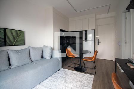 Sala/Cozinha de apartamento para alugar com 1 quarto, 43m² em Jardim das Acacias, São Paulo