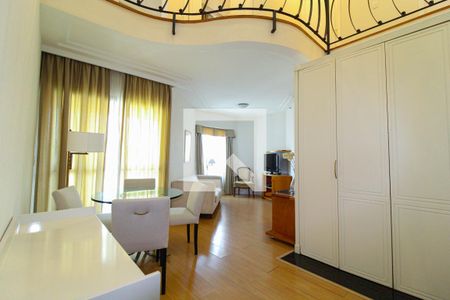 Sala de apartamento à venda com 3 quartos, 79m² em Vila Nova Conceição, São Paulo