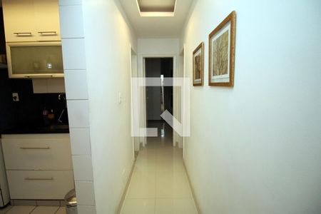Sala - Corredor de apartamento para alugar com 2 quartos, 45m² em Vila da Penha, Rio de Janeiro