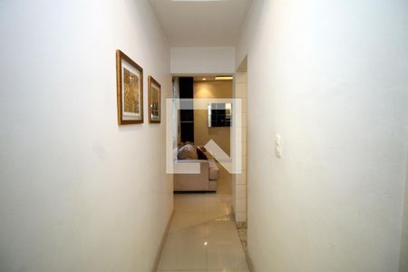 Sala - Corredor de apartamento para alugar com 2 quartos, 45m² em Vila da Penha, Rio de Janeiro
