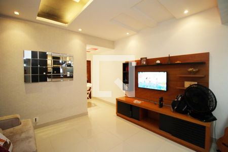 Sala de apartamento para alugar com 2 quartos, 45m² em Vila da Penha, Rio de Janeiro