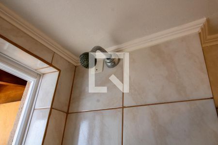 Banheiro de apartamento à venda com 3 quartos, 100m² em Azenha, Porto Alegre