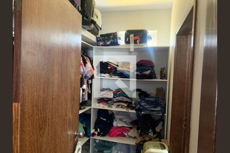 Closet de apartamento à venda com 4 quartos, 227m² em Santo Agostinho, Belo Horizonte