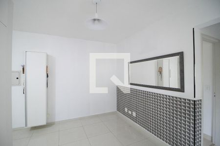 Sala de apartamento para alugar com 2 quartos, 43m² em Vila Mazzei, São Paulo