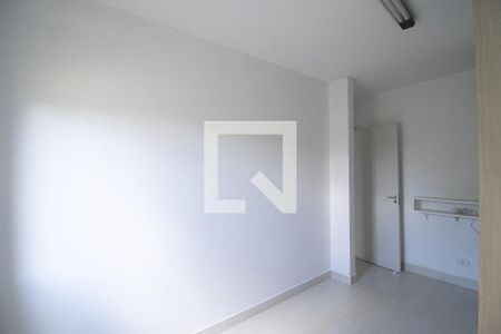 Quarto 1 de apartamento para alugar com 2 quartos, 43m² em Vila Mazzei, São Paulo