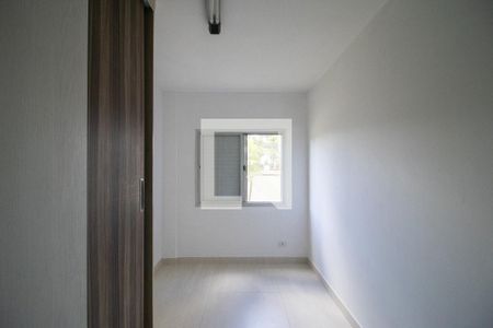 Quarto 1 de apartamento para alugar com 2 quartos, 43m² em Vila Mazzei, São Paulo