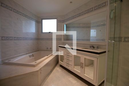 Banheiro da Suíte 1 de apartamento à venda com 4 quartos, 205m² em Campo Belo, São Paulo