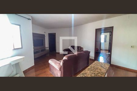 Sala de casa à venda com 7 quartos, 600m² em Novo Osasco, Osasco