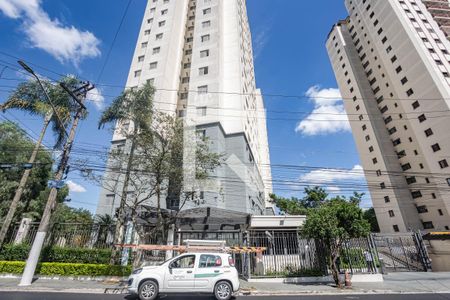 Fachada de apartamento à venda com 2 quartos, 58m² em Vila Vermelha, São Paulo
