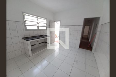 Cozinha de casa para alugar com 3 quartos, 100m² em Catiapoã, São Vicente