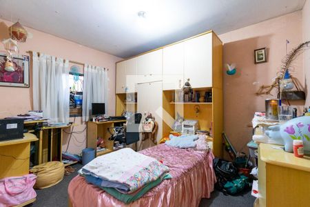 Quarto 3 de casa à venda com 3 quartos, 307m² em Vila Babilonia, São Paulo
