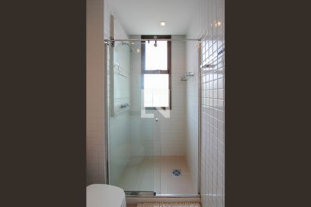 Banheiro 2 Suíte  de apartamento para alugar com 3 quartos, 234m² em Barra da Tijuca, Rio de Janeiro