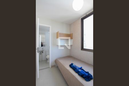 Quarto de Serviço de apartamento para alugar com 3 quartos, 234m² em Barra da Tijuca, Rio de Janeiro