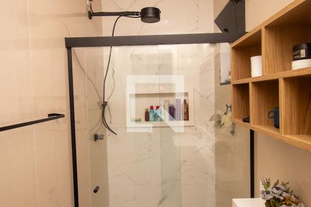 Banheiro quarto 1 de casa de condomínio à venda com 2 quartos, 120m² em Vargem Pequena, Rio de Janeiro