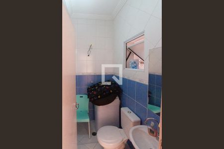 Garagem - Banheiro de casa à venda com 3 quartos, 380m² em Parque Vitoria, São Paulo