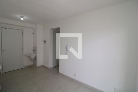 Sala de apartamento para alugar com 2 quartos, 38m² em Parque São Rafael, São Paulo