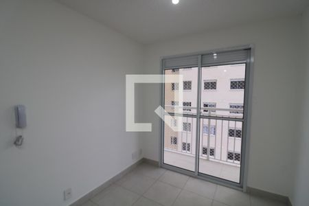 Sala de apartamento para alugar com 2 quartos, 38m² em Parque São Rafael, São Paulo