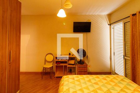 Suíte de casa à venda com 3 quartos, 235m² em Vila Medeiros, São Paulo