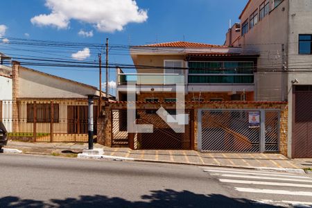 Fachada de casa à venda com 3 quartos, 235m² em Vila Medeiros, São Paulo