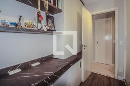 Quarto de apartamento à venda com 2 quartos, 58m² em Jardim do Salso, Porto Alegre