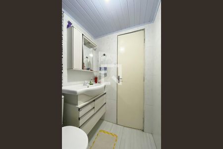 Banheiro de casa à venda com 3 quartos, 92m² em Loteamento Parque Recreio, São Leopoldo