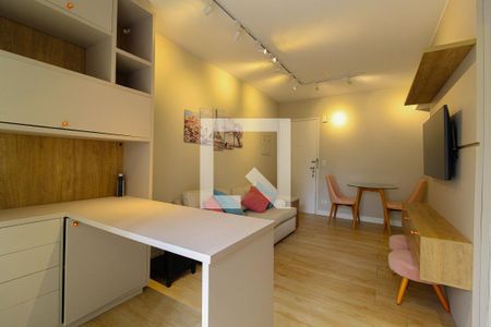 Sala de apartamento à venda com 1 quarto, 38m² em Indianópolis, São Paulo