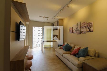 Sala de apartamento à venda com 1 quarto, 38m² em Indianópolis, São Paulo
