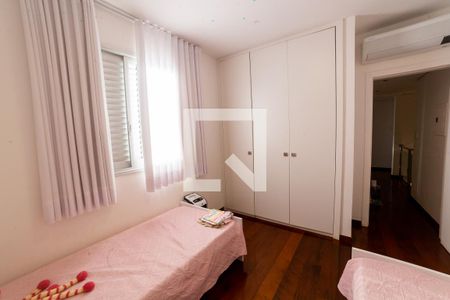 Quarto 1 de apartamento à venda com 3 quartos, 189m² em Serra, Belo Horizonte