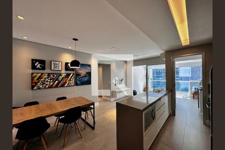 Sala de apartamento à venda com 2 quartos, 68m² em Itaim Bibi, São Paulo