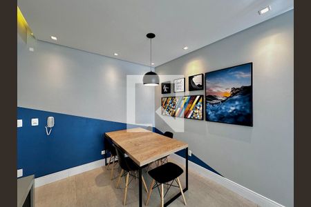 Sala de apartamento à venda com 2 quartos, 68m² em Itaim Bibi, São Paulo